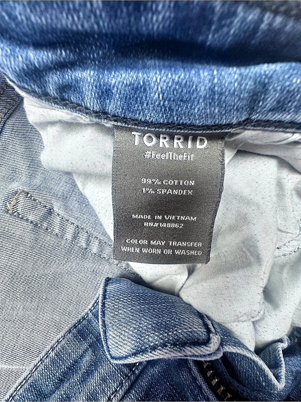 TORRID Vintage Stretch Mid-Rise Slim Boot Bootcut Jeans in Blue Size Large (16) - Picture 5 of 7